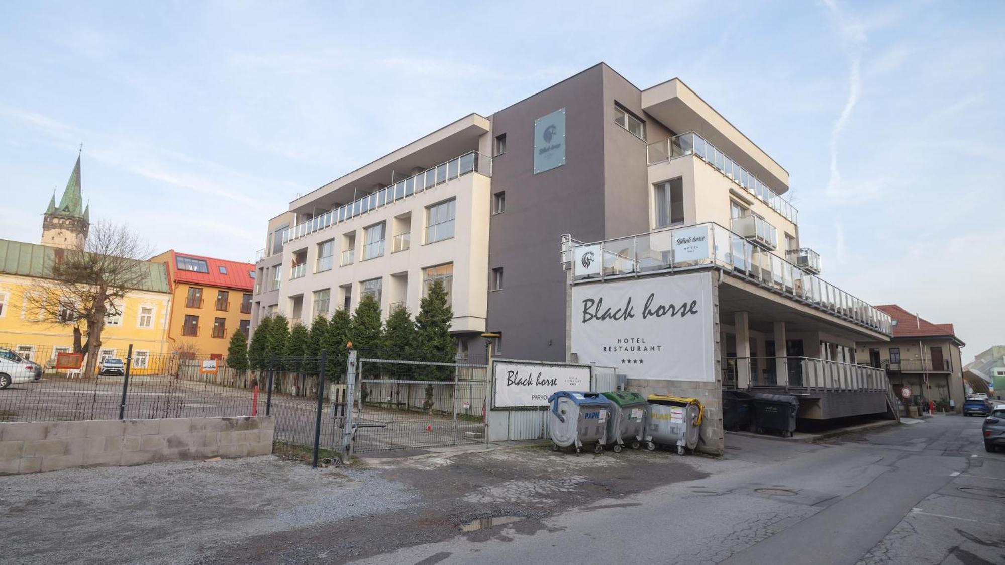 Premium City Centre Bedrooms Prešov Exteriör bild